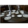 Image 2 : Selection of Wedgwood Ulander R4407 and co-ordinating Colonnade R4340 bone china including settings