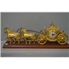 Image 1 : American made United Clock Corp. horse and carriage motif mantle clock