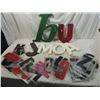 Image 1 : LARGE BOX LOT ASSORTED SIGN LETTERS