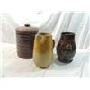 Image 2 : LOT 3 ANTIQUE POTTERY PITCHERS & JAR