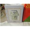 Image 2 : LOT 5 DECORATIVE HOLIDAY FIGURES, CANDLE HOLDER, T