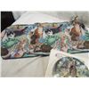 Image 2 : LOT 5 ASSORTED DECORATIVE HOME DECOR, CHALK BOARDT