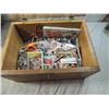 Image 1 : BOX FULL ASSORTED BASEBALL & FOOTBALL CARDS