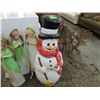 Image 1 : SNOWMAN OUTDOOR LIGHT UP FIGURE