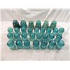Image 2 : LOT 30 VINTAGE BLUE GLASS INSULATORS