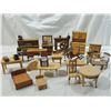 Image 2 : BOX LOT VINTAGE WOODEN DOLLHOUSE FURNITURE