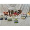 Image 2 : BOX LOT ASSORTED PLASTIC DOLLHOUSE FURNITURE