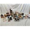 Image 2 : BOX LOT VINTAGE WOODEN DOLLHOUSE FURNITURE