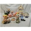 Image 2 : LOT 12 ASSORTED PIG FIGURES & BANKS
