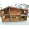 Image 2 : VINTAGE DOLLHOUSE W/ LIGHTS