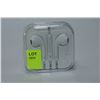 Image 1 : PAIR OF NEW HEADPHONES FOR IPOD / IPHONE
