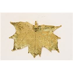 23KT GOLD MAPLE LEAF PENDANT