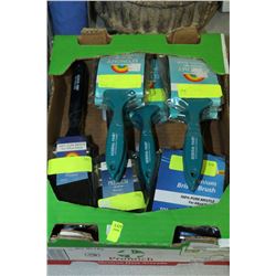 FLAT OF PAINT BRUSHES