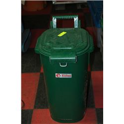 GARBAGE CAN W/ 2 WHEELS