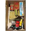 Image 1 : BOX OF ESTATE COLLECTIBLES