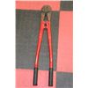 Image 1 : RED 24 INCH BOLT CUTTERS