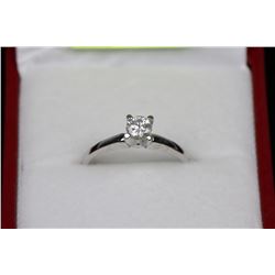 14KT WHITE GOLD DIAMOND (0.40CT) RING
