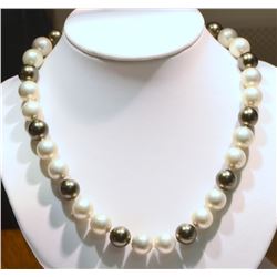 STERLING SILVER CLASP LARGE BLACK & WHITE