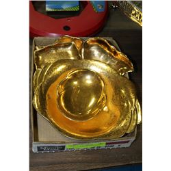 FLAT OF ROYAL WINTON GOLDEN AGE ITEMS