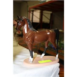 ESTATE HANDPAINTED CERAMIC HORSE MADE IN HOLLAND