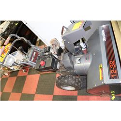 CRAFTSMAN HEAVY DUTY SNOW BLOWER -