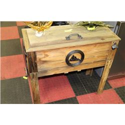 VINTAGE WOOD BEER COOLER
