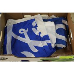 2 HANGING HALLOWEEN SKELETONS