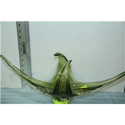 GREEN ART GLASS DISH