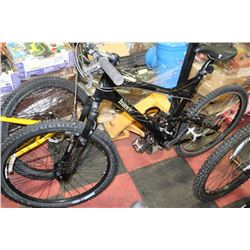 GIANT 24 SPEED FULL SUSPENSION MOUNTAIN BIKE