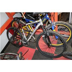 POLICE SEIZURE CCM FT SUSP MOUNTAIN BIKE