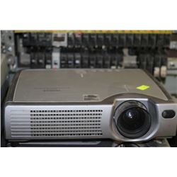 HITACHI PROJECTOR