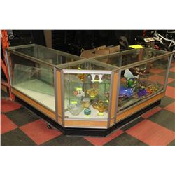 3 PIECE DISPLAY CABINET SET
