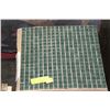 Image 1 : GLASS MOSAIC TILE - 5/8" X 5/8" X95