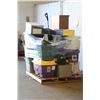Image 1 : PALLET OF ESTATE MERCHANDISE
