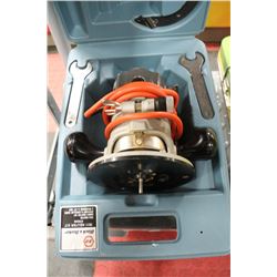 BLACK & DECKER ROUTER KIT