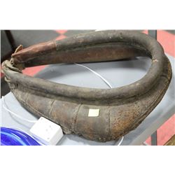 VINTAGE HORSE COLLAR