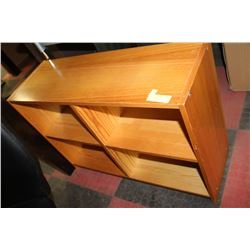 WOOD SHELF UNIT
