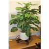 Image 1 : ARTIFICIAL PLANT ON STAND