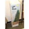 Image 1 : MIXED PINE TREE PRE-LIT CHRISTMAS TREE,