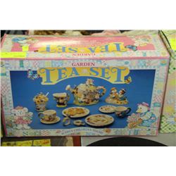 GARDEN TEA SET