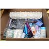 Image 1 : BOX OF FEMININE PRODUCTS