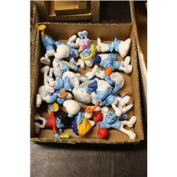 17 MCDONALD'S SMURFS - SOME DOUBLES
