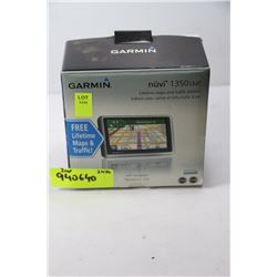GARMIN NÜVI 1350LMT GPS NAVIGATOR W/LIFETIME MAP