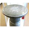 Image 2 : Marble Pedestal