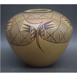 HOPI POTTERY JAR (NAMPEYO)