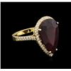 Image 2 : 13.98ct Ruby and Diamond Ring - 14KT Yellow Gold