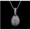 Image 2 : 14-18KT White Gold 1.49ctw Diamond Pendant With Chain