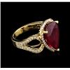 Image 2 : 8.45ct Ruby and Diamond Ring - 14KT Yellow Gold