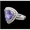 Image 2 : 18KT White Gold 5.22ct Tanzanite and Diamond Ring