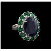 Image 2 : 14KT White Gold 12.52ct Sapphire, Emerald and Diamond Ring